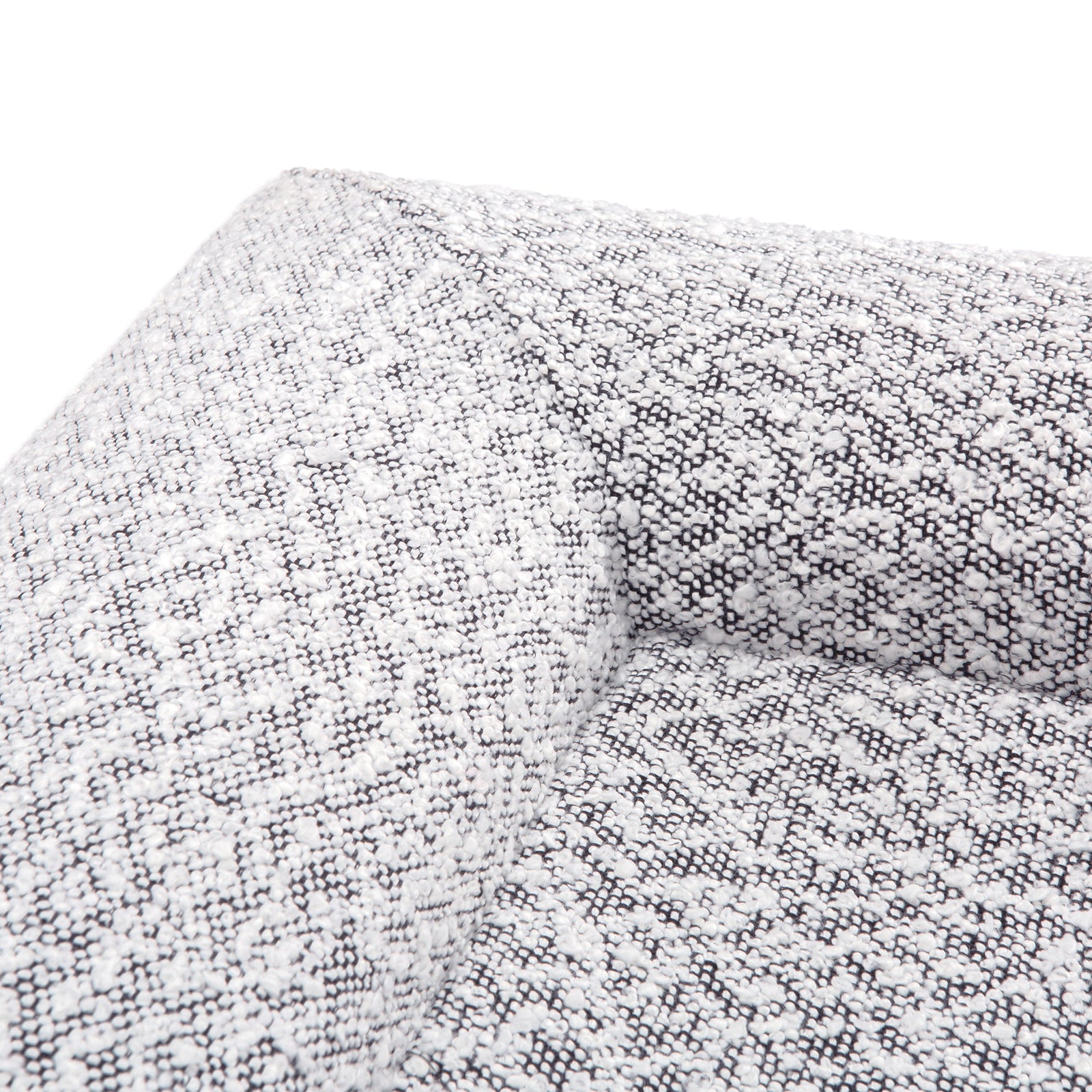 Tyro Luxe Small Orthopedic Pet Bed – Black & White features a plush boucle surface, designed for joint support and comfort. Ideal for small pets, it blends seamlessly with modern interiors.