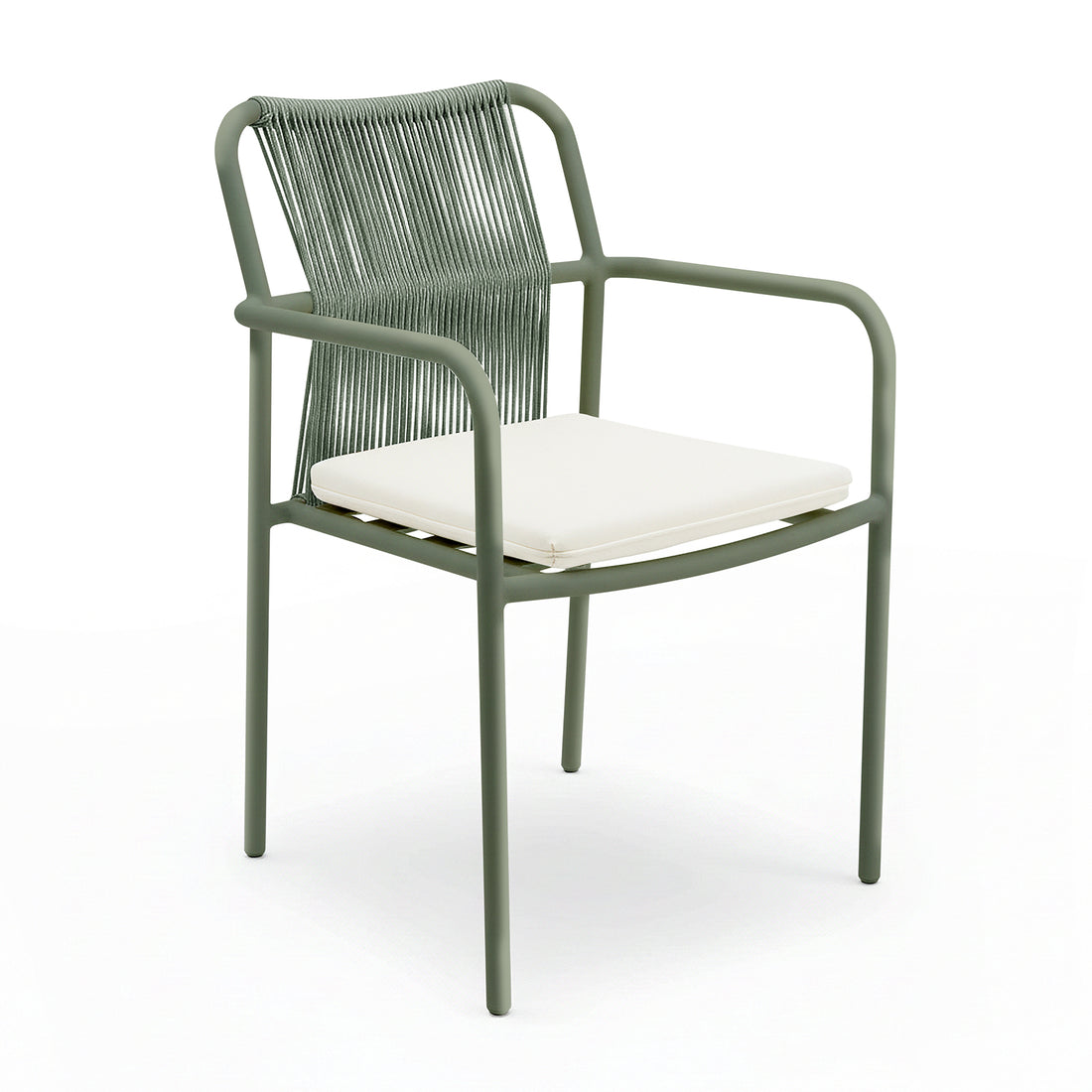 Evone Aluminium Rope Outdoor Dining Chair in Green features a minimalist metal frame, semi-flexible rope backrest, and an off-white cushion, perfect for stylish, weather-resistant outdoor dining.